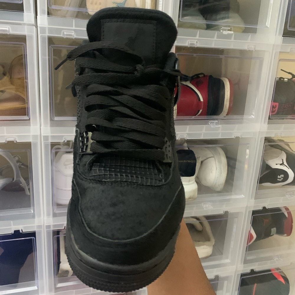 COPY - No cover Jordan 4